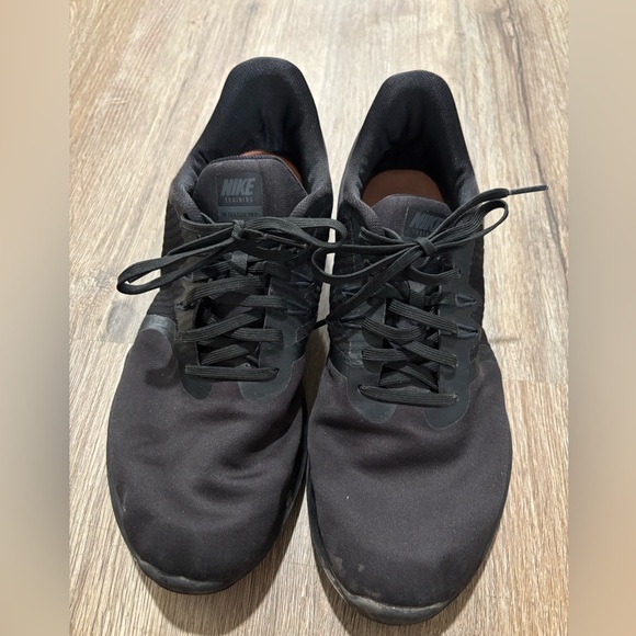 Women’s size 9 Nikes - Picture 4 of 6